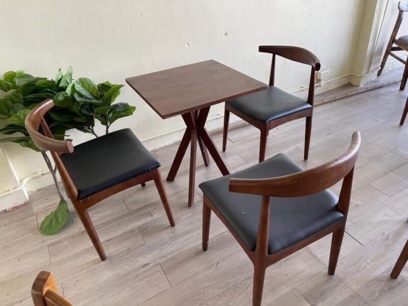 Bộ bàn ghế cafe NI01